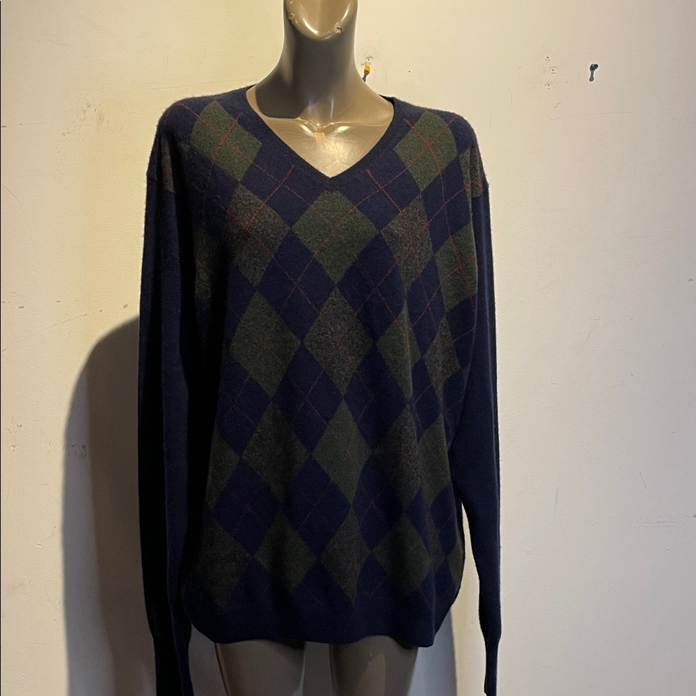 Men’s argyle cashmere sweater
